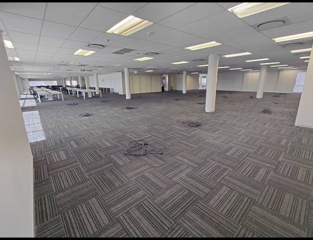 5,870M² OFFICE FOR SALE IN GRAND CENTRAL